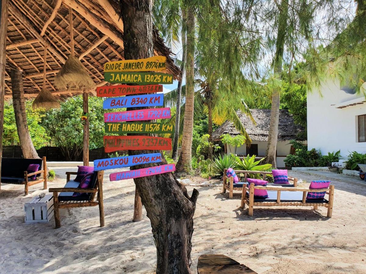 Bed and Breakfast Blue Palm Zanzibar Bwejuu Exterior foto