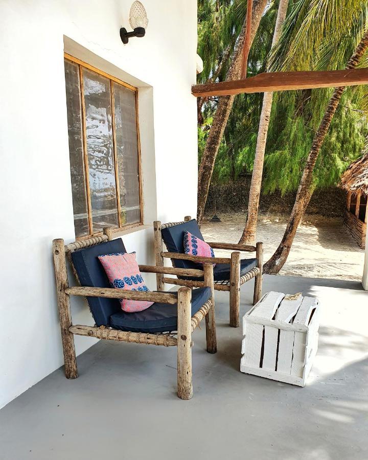 Bed and Breakfast Blue Palm Zanzibar Bwejuu Exterior foto