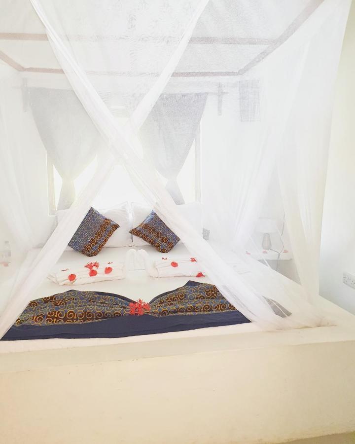 Bed and Breakfast Blue Palm Zanzibar Bwejuu Exterior foto