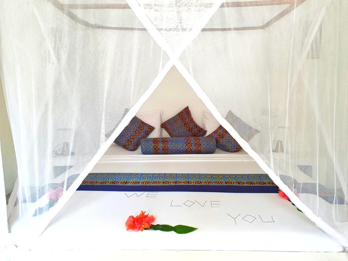 Bed and Breakfast Blue Palm Zanzibar Bwejuu Exterior foto